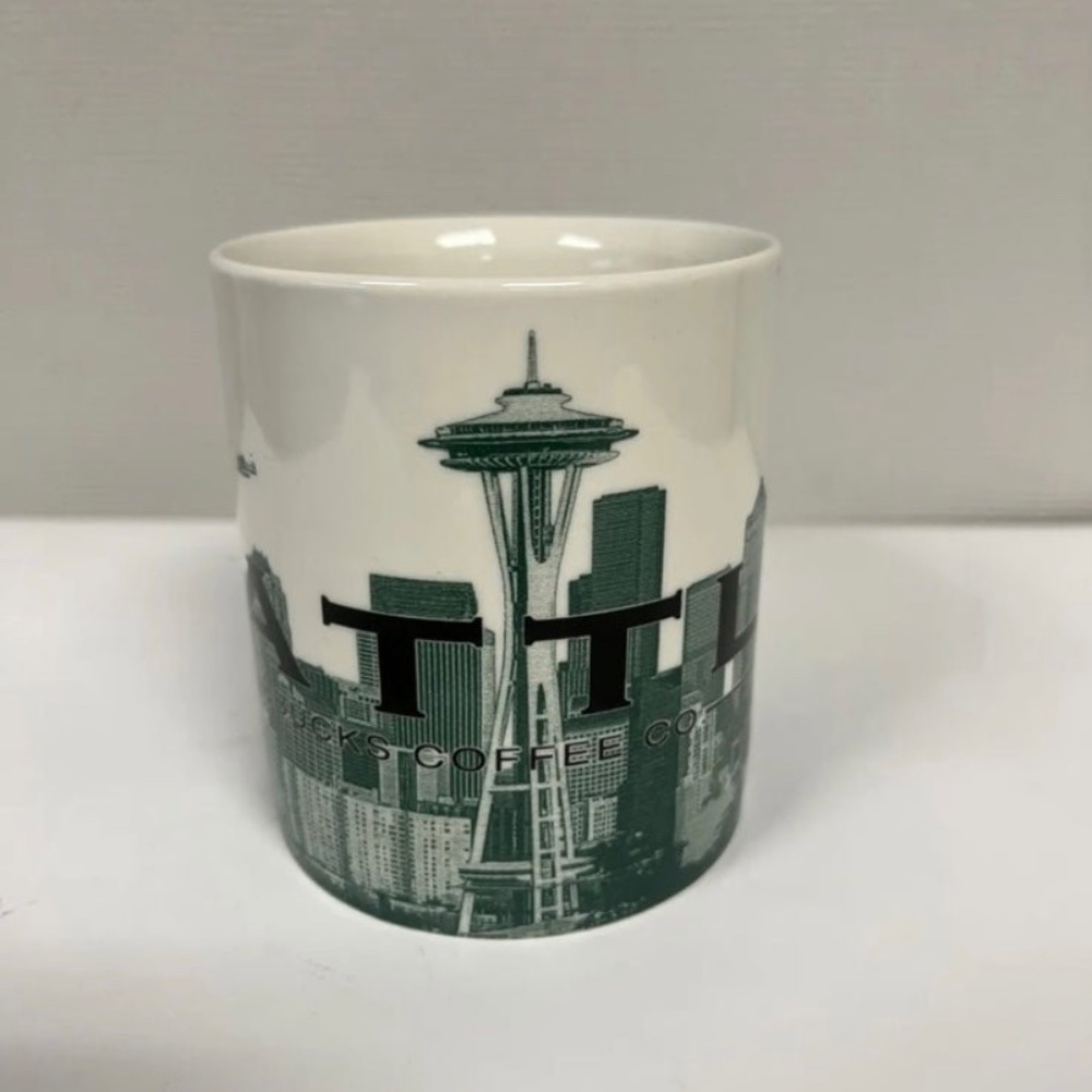 Seattle Starbucks Coffee Mug 16oz Nice Condition - Picture 1 of 7